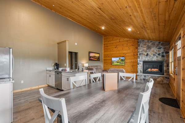 C26 Grandview - 2 King Bedrooms, 2 Bath, Full Kitchen, Hot Tub Photo 1