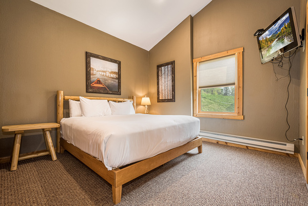 C28 Grandview - 2 King Bedrooms, 2 Bath, Full Kitchen, Hot Tub, Pet Friendly, Washer/Dryer Photo 5