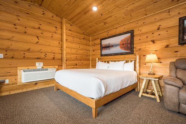 C30 Grandview - King Bed, Kitchenette, Hot Tub, Pet Friendly Photo 6