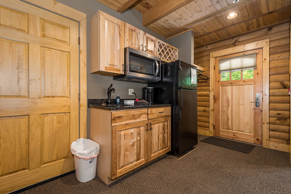 C45L Mountainside - King Bed, Queen bed Loft, 2 Bath, Kitchenette Photo 4