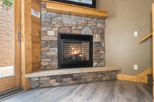 C45L Mountainside - King Bed, Queen bed Loft, 2 Bath, Kitchenette Photo 6