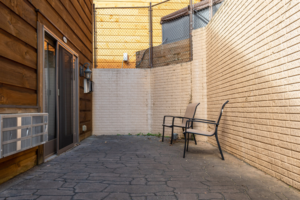 C46L Mountainside - 3 Queen Beds, 2, Bath, Kitchenette, Pet Friendly Photo 2