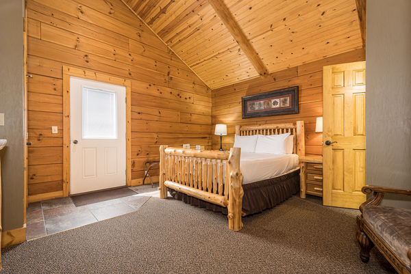 C48 Mountainside - 3 Bedroom, 2.5 Bath,4 Queen Beds, Loft, Hot Tub, Kitchenette Photo 13