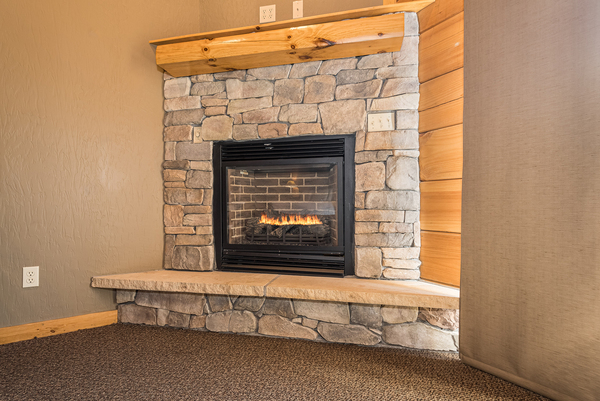 C49R Mountainside - King Bed, Kitchenette Photo 5